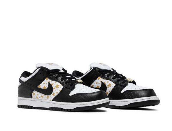 supreme dunk replica