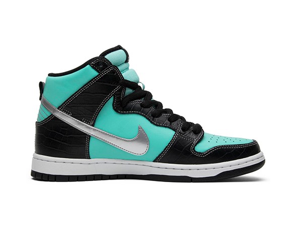 Nike SB Dunk High 
