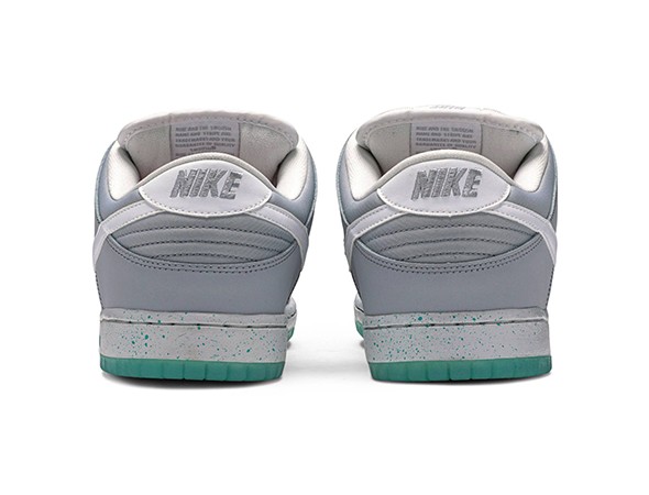 Sell Counterfeit Nike SB Dunk Low 