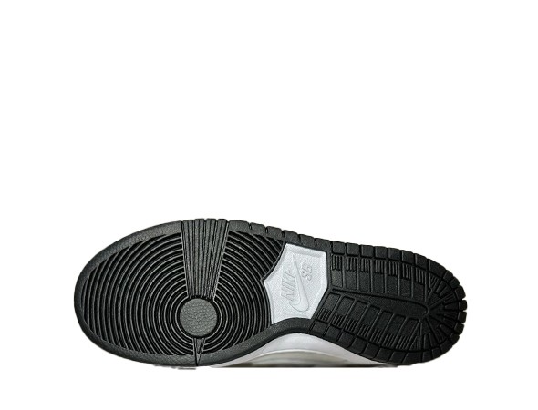 Fake Antihero x Nike SB Dunk High