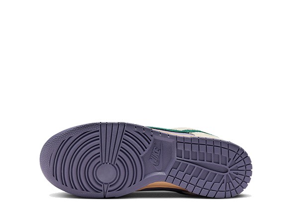 Fake Wmns Dunk Low "Daybreak Bicoastal"