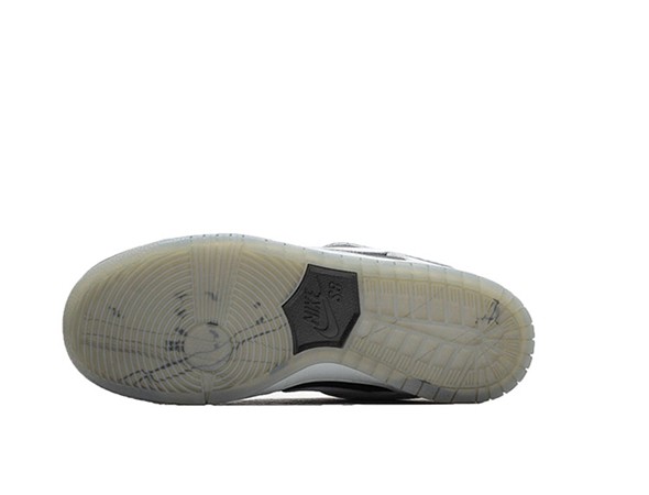 nike dunk sb low atlas 35mm grey