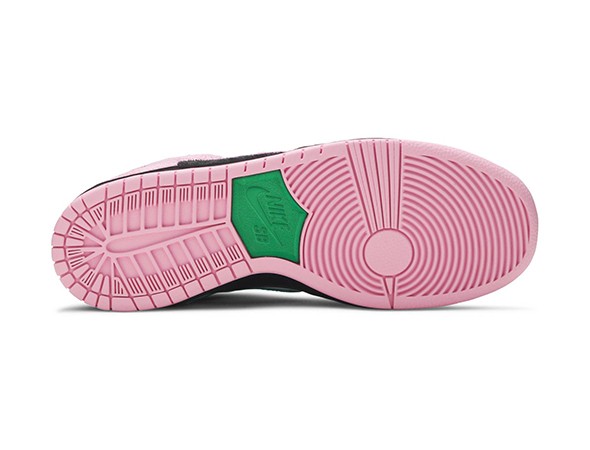 inverted celtic dunks