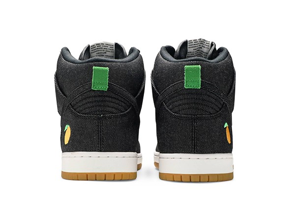 nike dunks momofuku