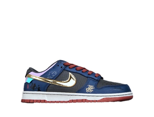 Nike Dunk Low 