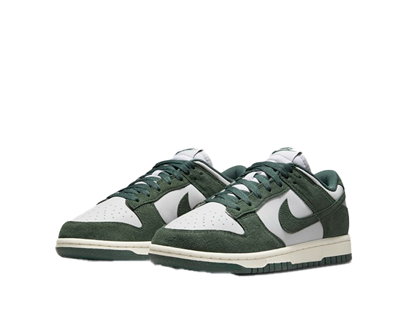 Replica Nike Dunk Low Next Nature 