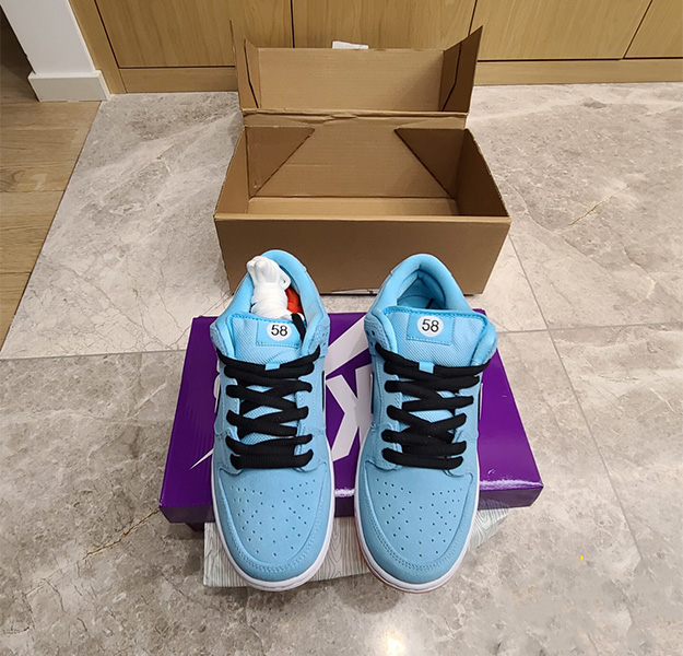 Selling Fake SB Dunk Low \