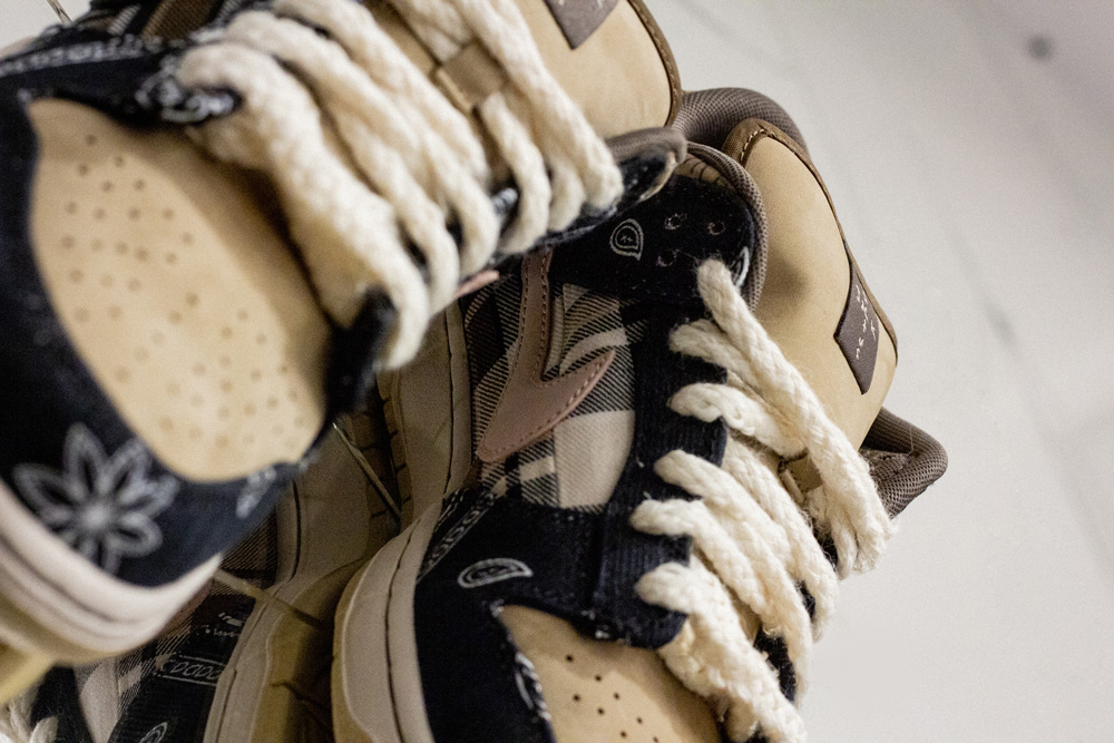 travis scott sb dunk low fake